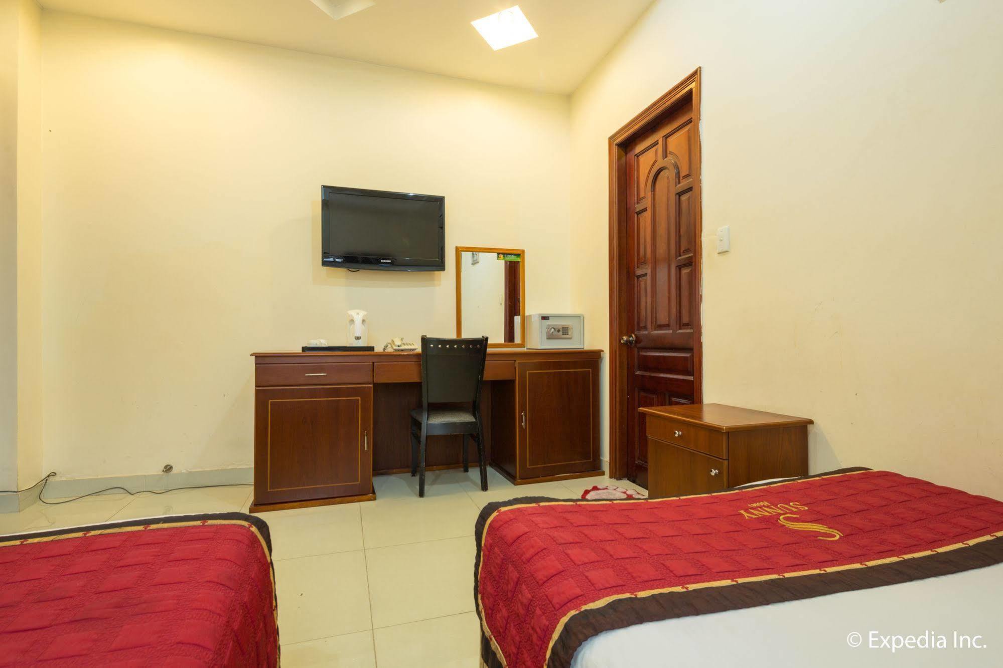 Ava Saigon 3 Hotel Hô Chi Minh-Ville Extérieur photo